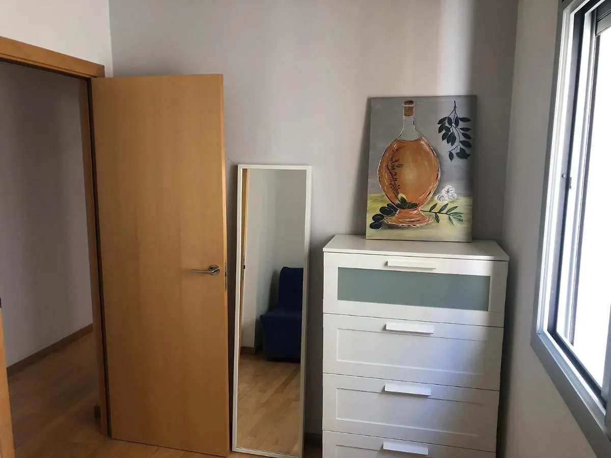 Barcelona Style Beach Apartment 0*,